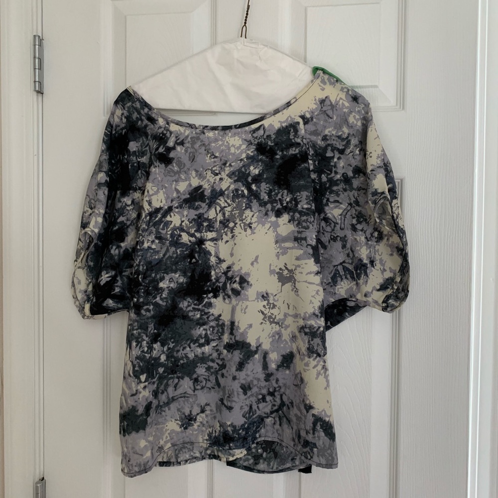 Lace up back top